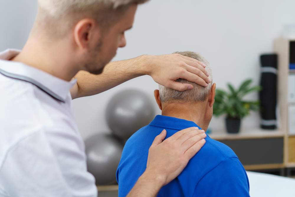 how can stiff and tight muscles result in back pain