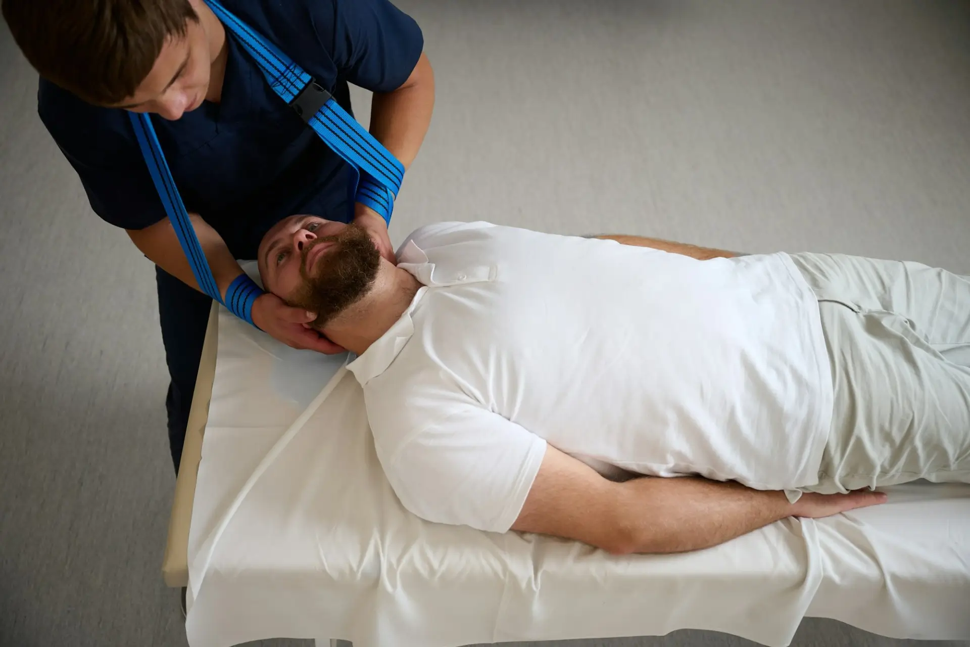 Las Vegas chiropractor doing Chiropractic adjustment to help relieve neck pain and back pain by improving spinal alignment and reducing nerve pressure.